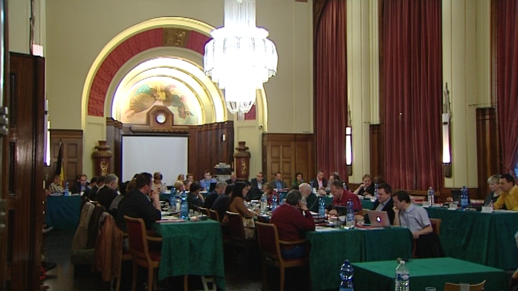 14042806 Conseil Communal à Charleroi