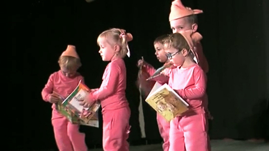 0 Spectacle de l'école communale de Solre-Saint-Géry