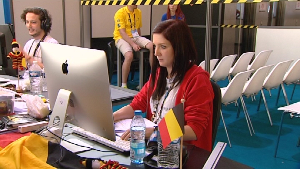 14100602 Laureen Delhaye triple médaillée d'or à l'Euroskills