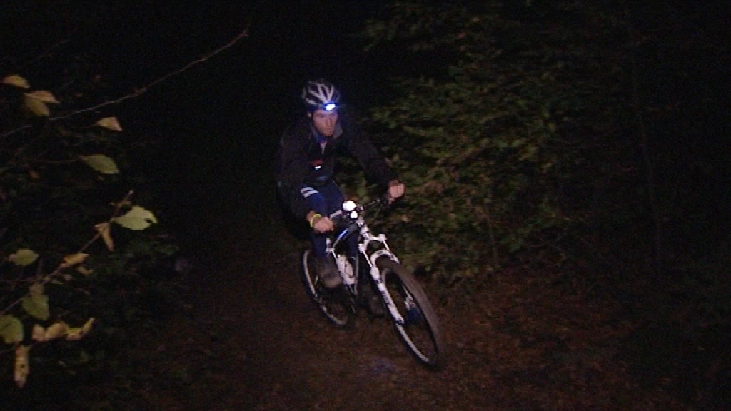 14101005 VTT nocturne de Seneffe