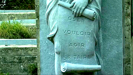 0 Visite aux monuments commémoratifs à Fontaine-l'Evêque