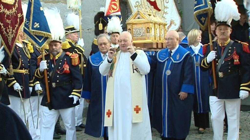14101814 Un tour des églises et chapelles autour de Rolende