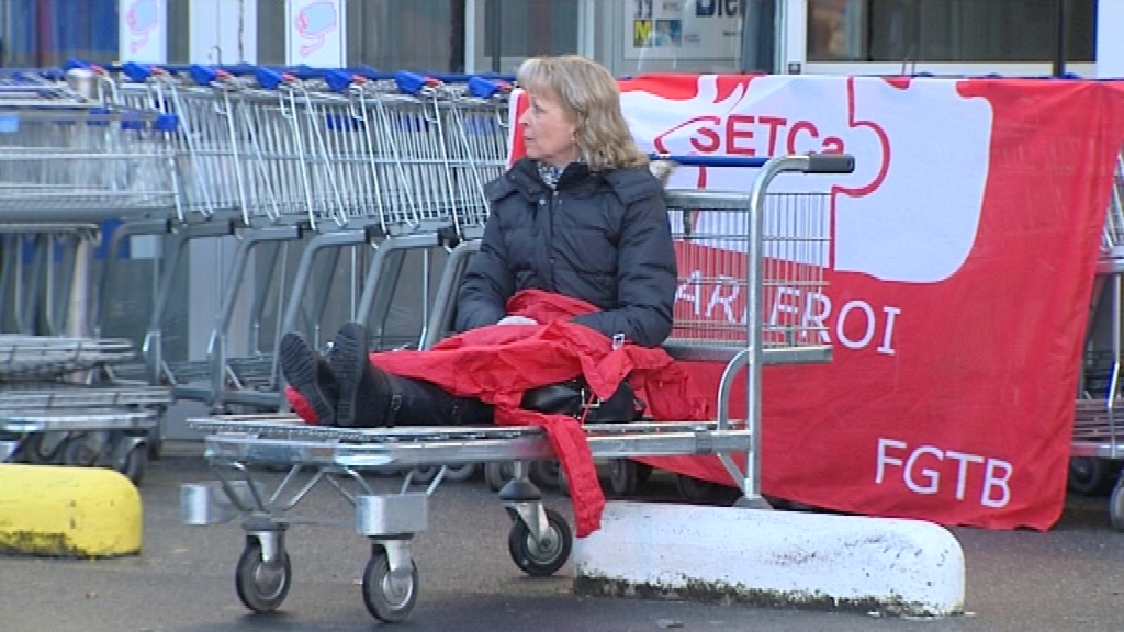 14112404 Grève provinciale : les commerces et les services publics également à l'arrêt