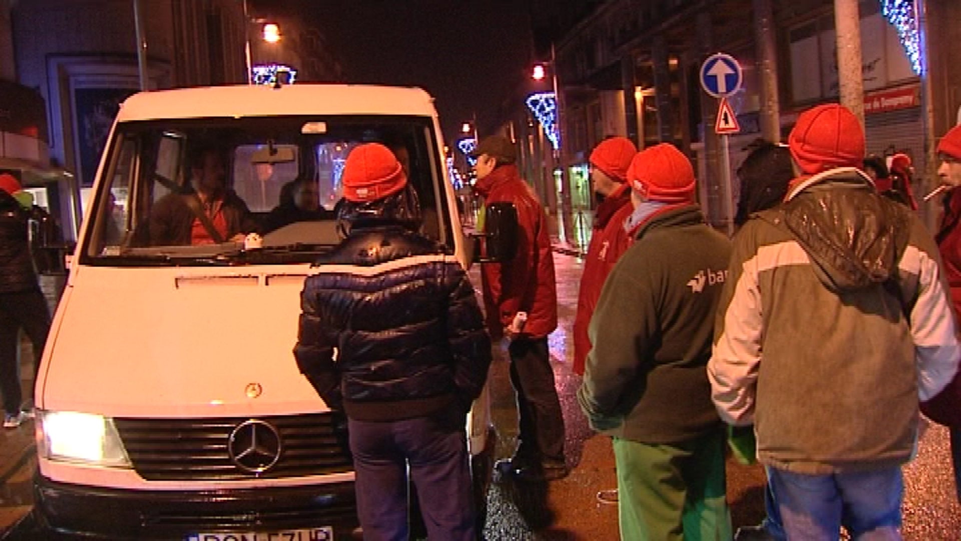 14121503 Grève nationale : les syndicats bien décidés à fermer les chantiers