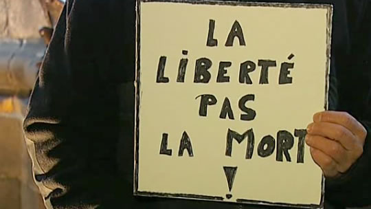 0 Charlie Hebdo : hommage sur la Grand-Place de Mons
