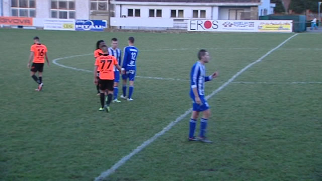 15011812 Charleroi-Fleurus accueillait St-Symphorien