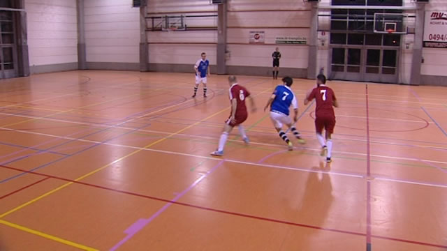 15011611 Petit tour en division 2 de futsal : Roselies - Carolo Team