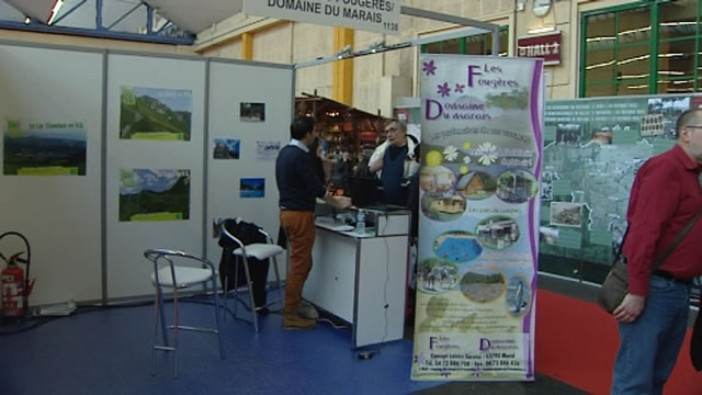 15011702 Salon Idées Vacances : aussi pour les petits exposants