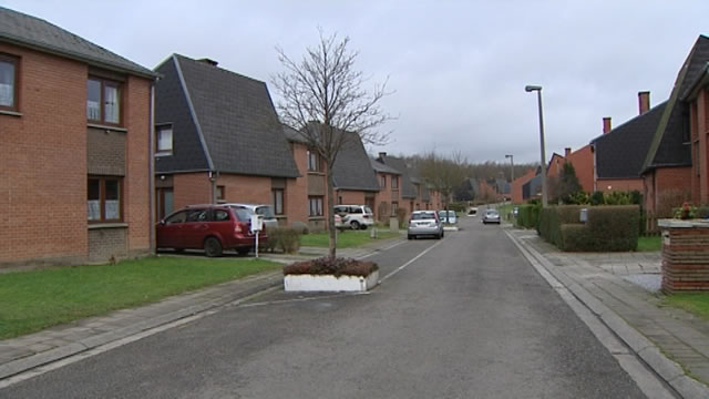 15012901 Grogne des locataires de la Sambrienne
