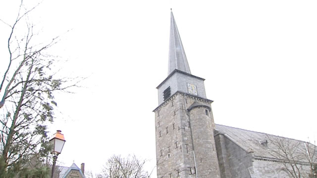 15012902 Lifting en vue pour la Tour de l'église St-Michel ?