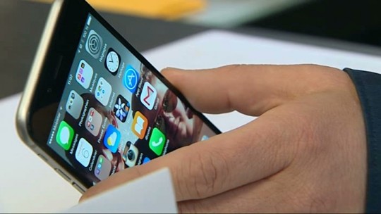 15060204 Etes-vous capable de vous passer de votre téléphone portable ?