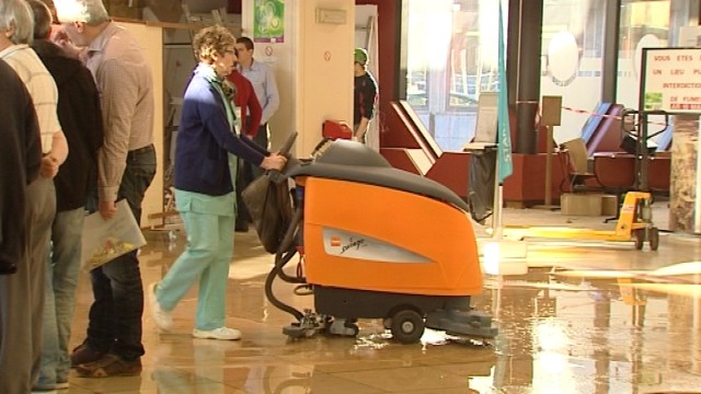 15031202 Hold-up à Vésale : le personnel sous le choc