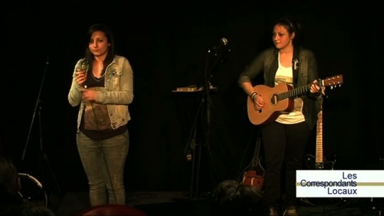 0 Céléna & Sophia ainsi que Tom White Shoes à la Bouteillerie