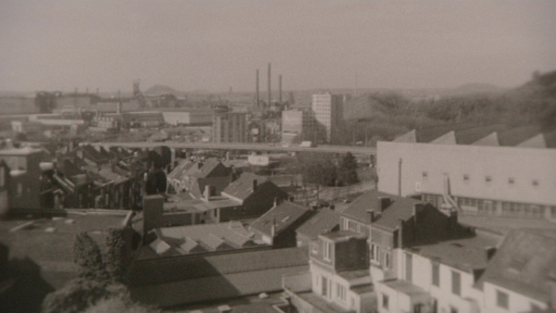 Expo Charleroi vu d'en bas au Point Culture