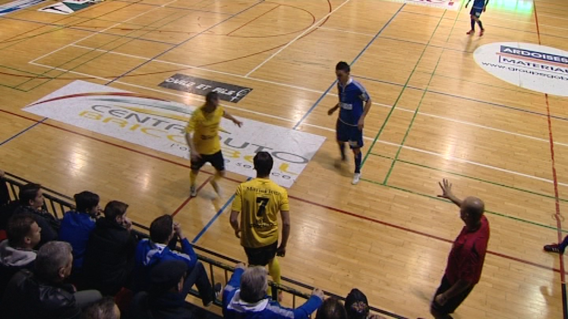 15040310 Le Futsal Châtelineau a partagé face au Proost Lier