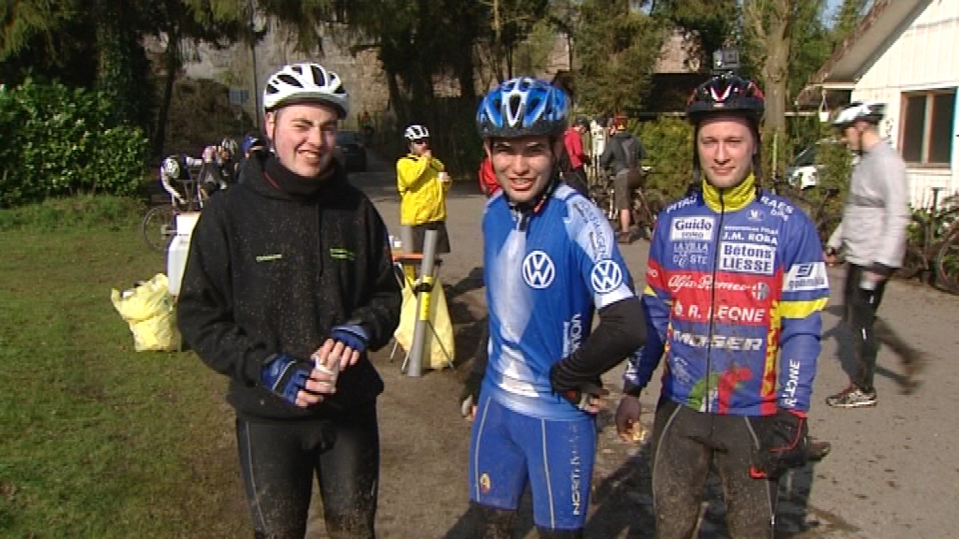 15040510 400 personnes au VTT de la Haute Sambre