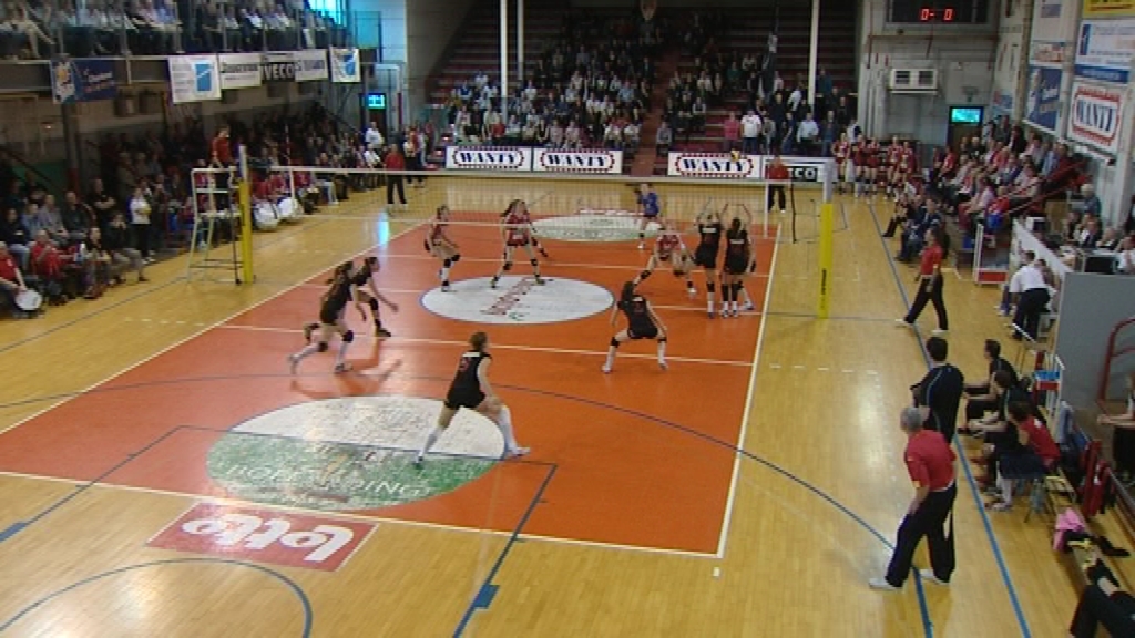 15042615 Finale aller des play-off : la victoire était impérative pour les Dauphines !