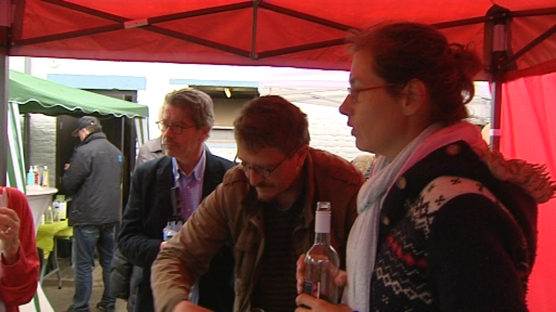 15051803 Le marché bio de Montigny-le-Tilleul a tout d'un grand !