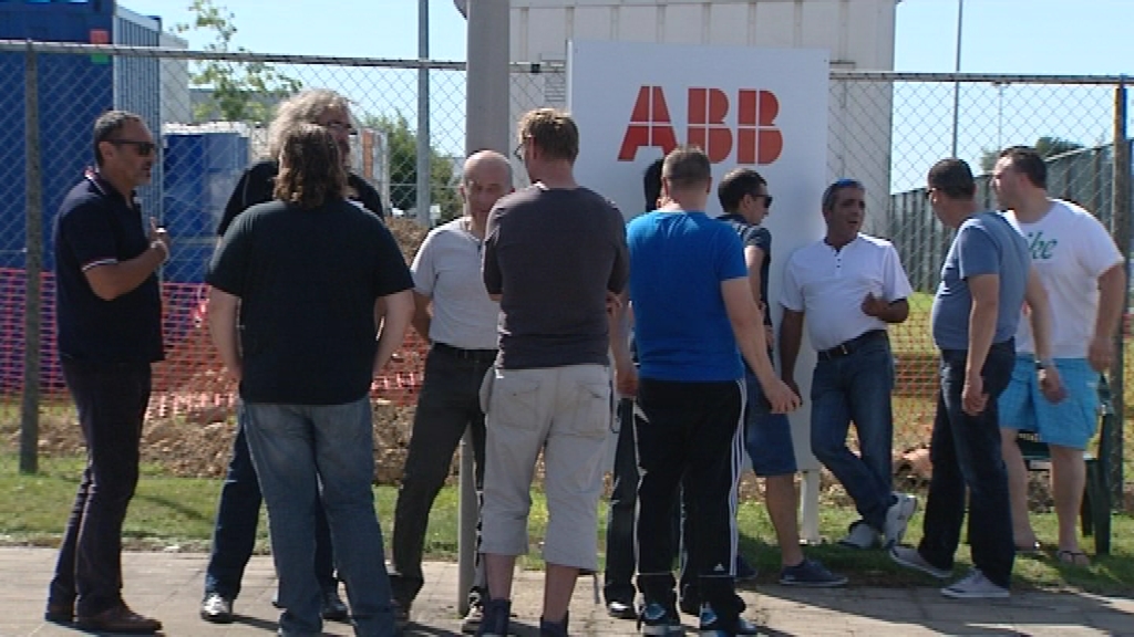 15080303 Jumet : l'entreprise ABB en grève suite au licenciement d'un ouvrier