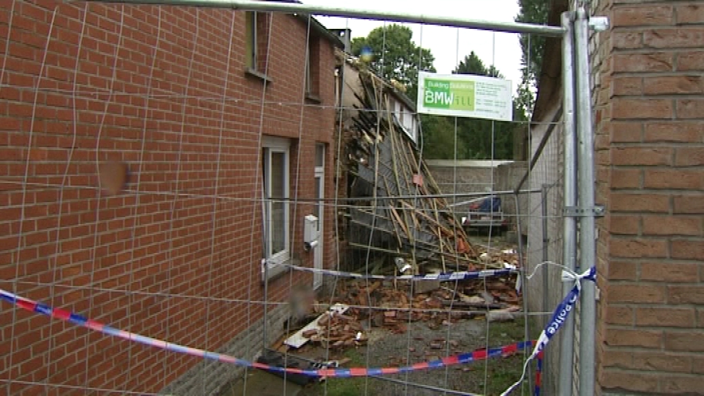15082401 Jumet : trois habitations détruites dans un violent incendie et une explosion
