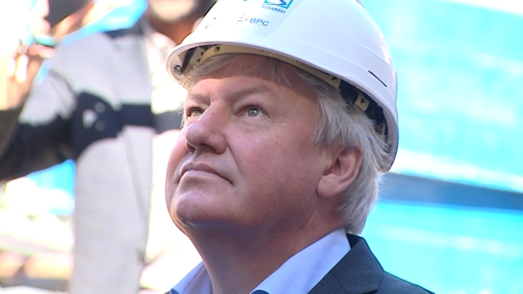 0 Jean-Claude Marcourt visite le chantier Mediasambre