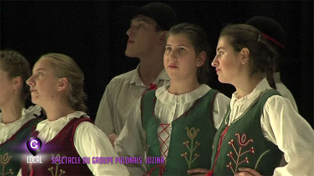 Spectacle par la troupe polonaise Juzina