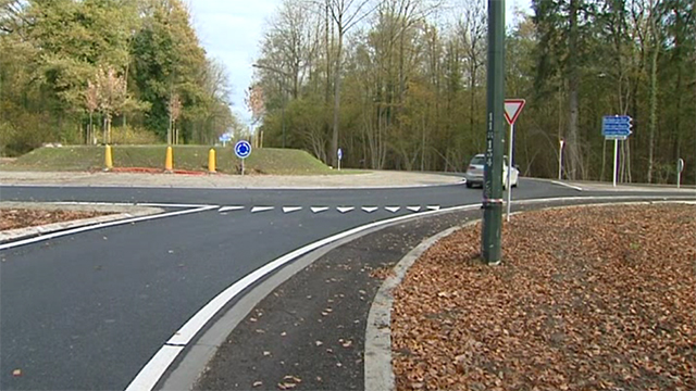 Semaine de la courtoisie au volant : Vous êtes nombreux à ignorer les règles de conduite dans un rond-point