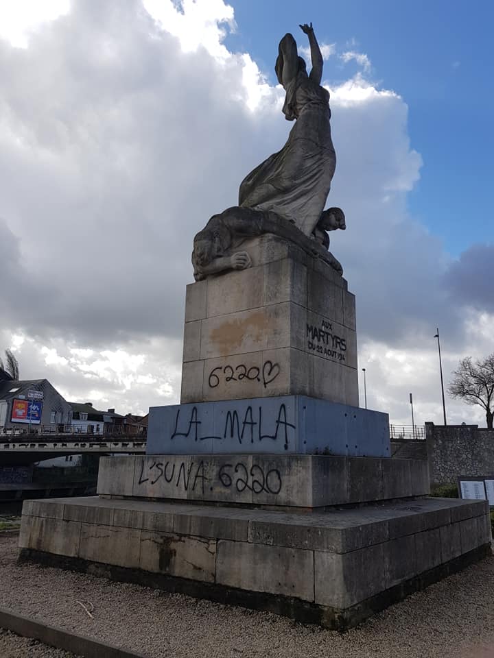 Tamines: le monument des martyrs vandalisé ! 