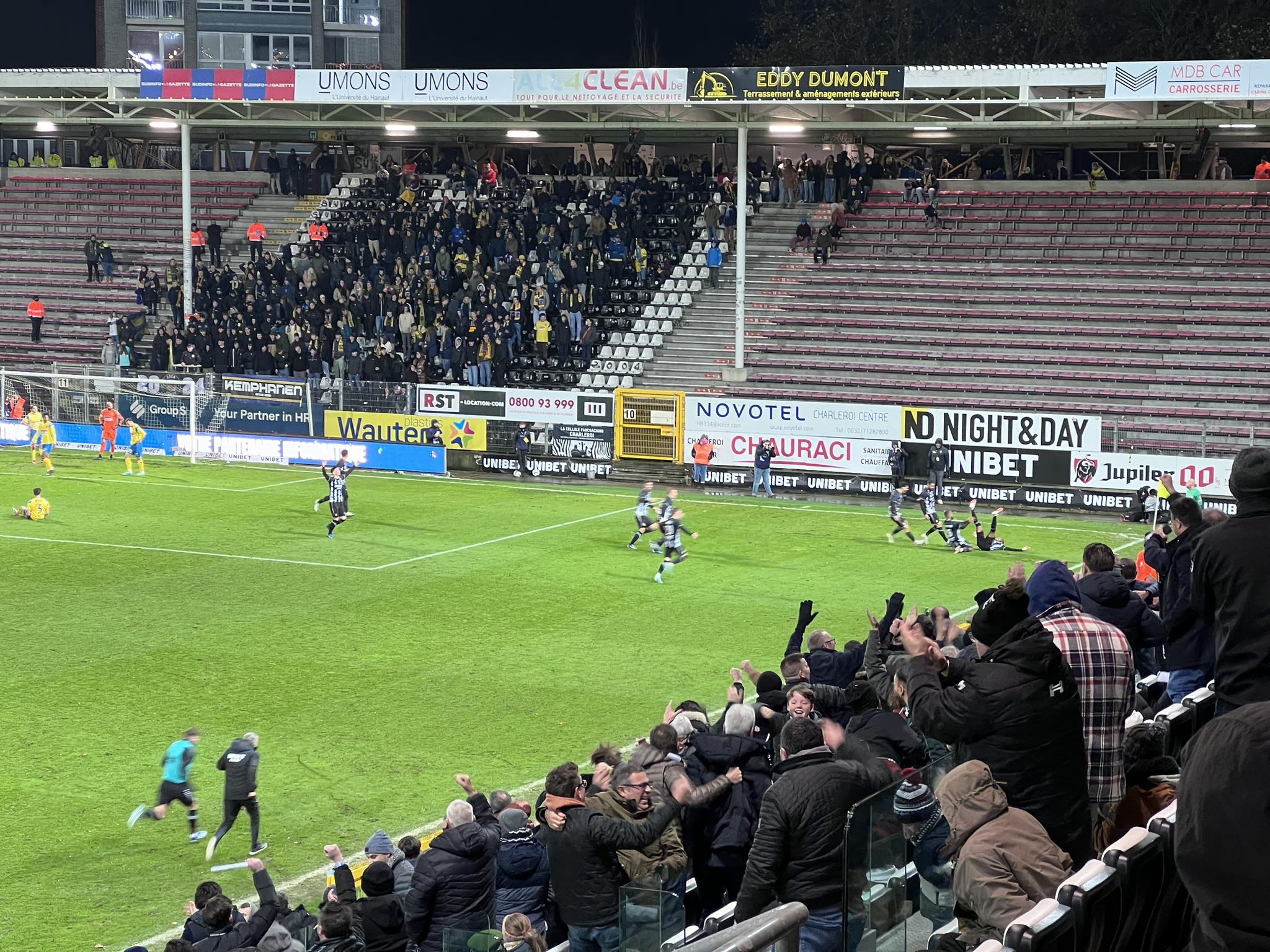 Charleroi renverse Westerlo et retrouve la victoire !