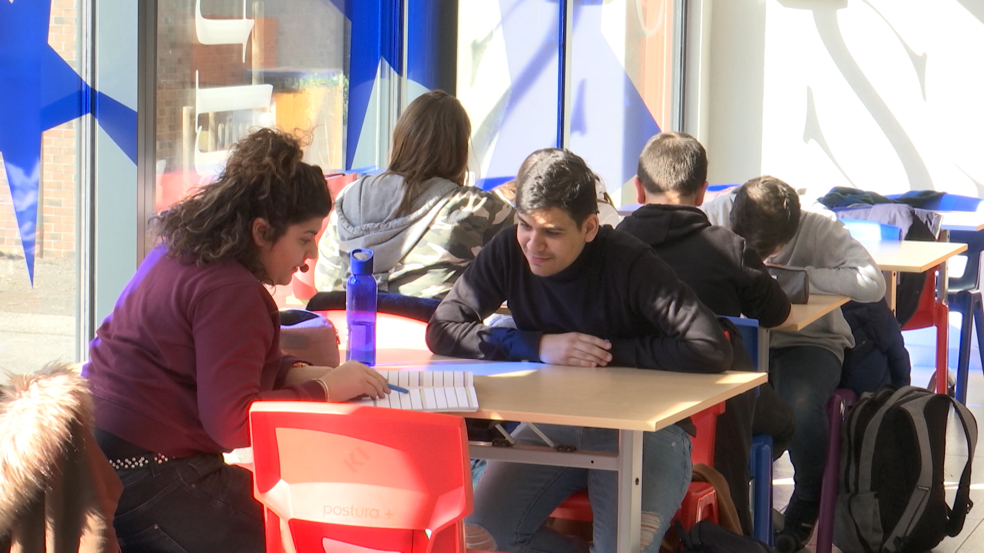 Difficile de te concentrer pour étudier? Une salle t’attend à l’Université Ouverte de Charleroi