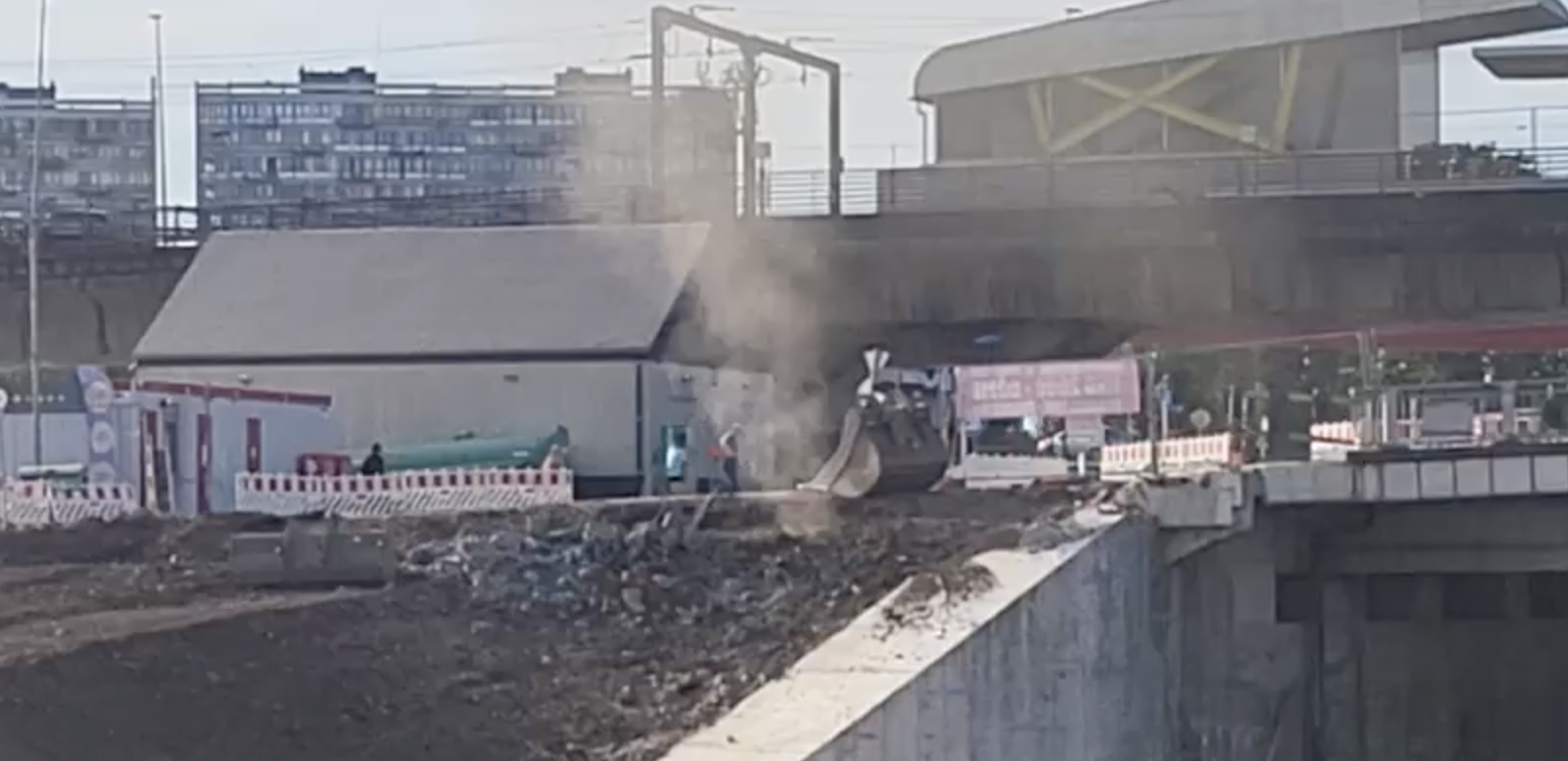 Une importante fuite de gaz près de la gare de Charleroi-Sud