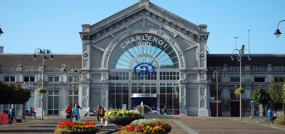 L'homme retrouvé sur les rails en gare de Charleroi, aurait chuté accidentellement