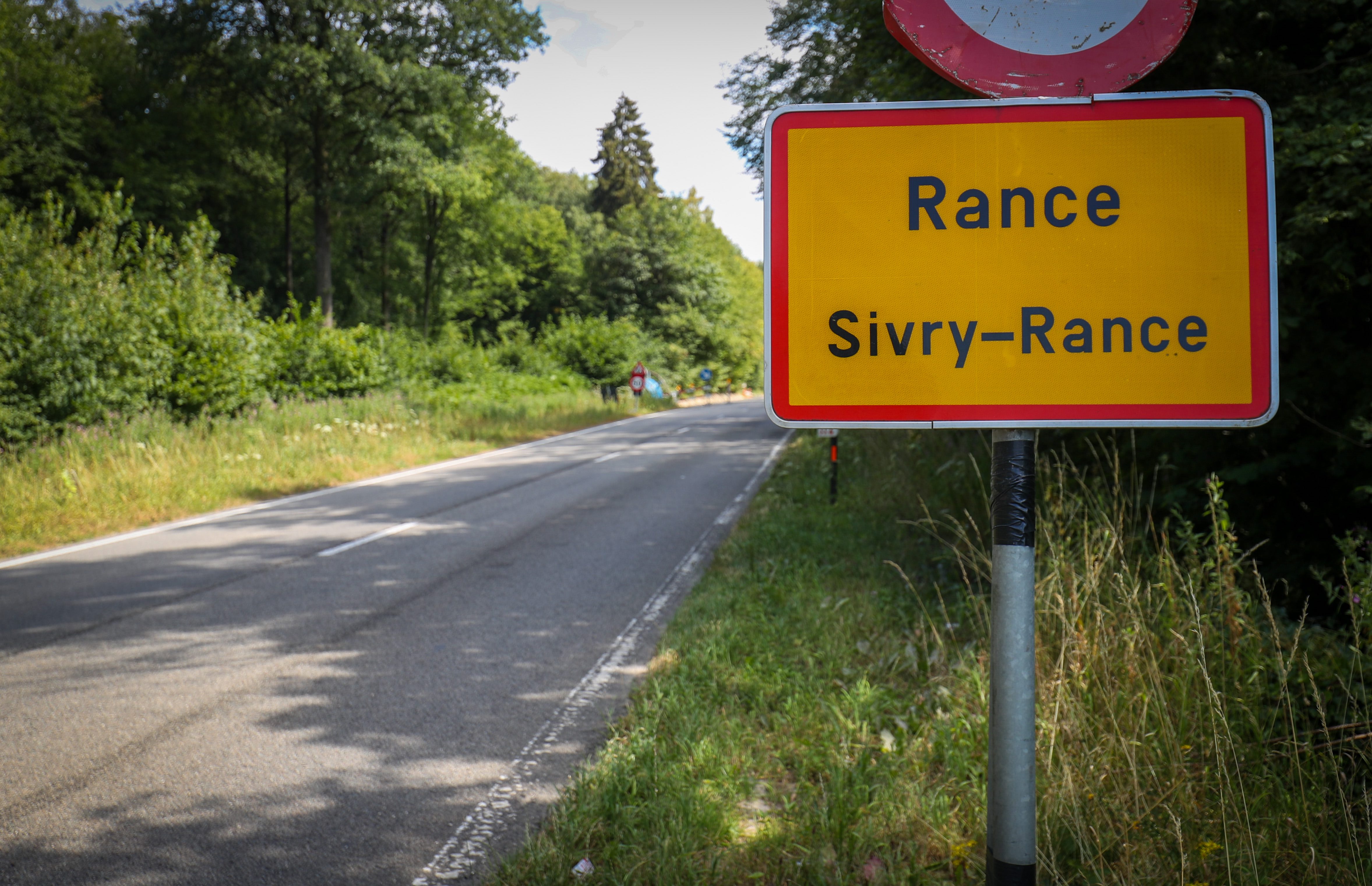 Un accident de voiture fait trois morts à Rance, dont un enfant