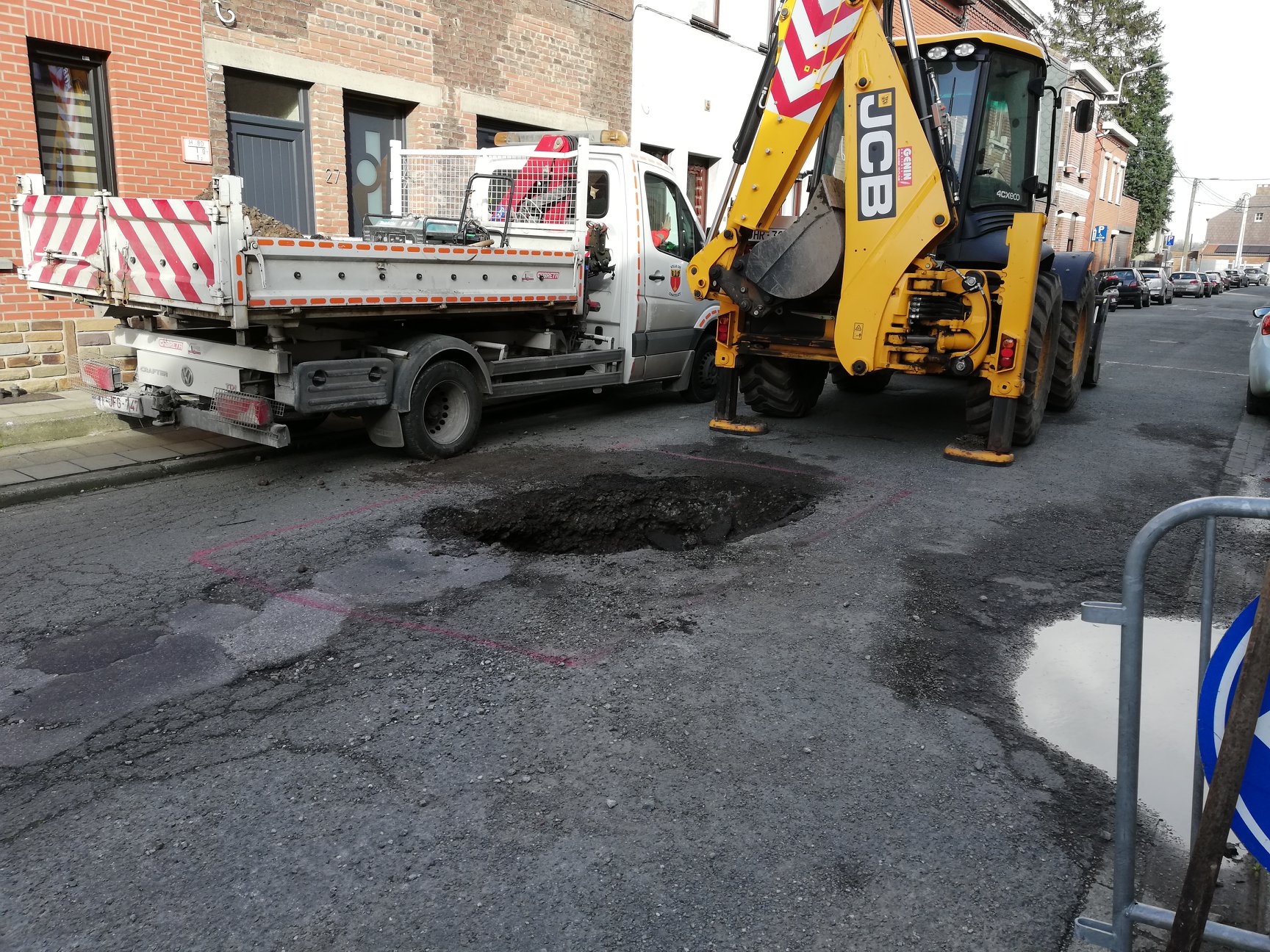 Effondrement de la voirie à Châtelineau