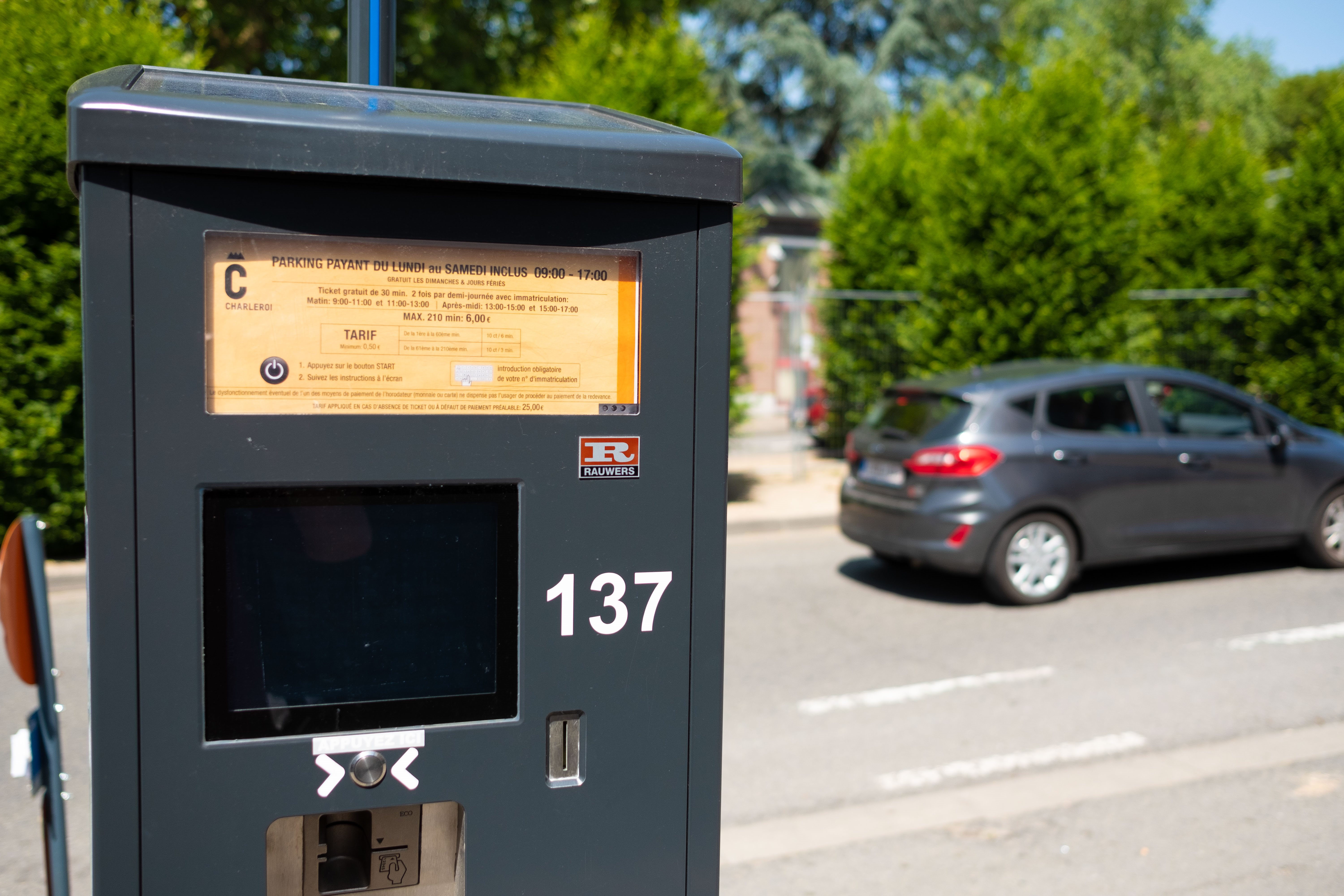 Charleroi : de nouveaux parkings payants