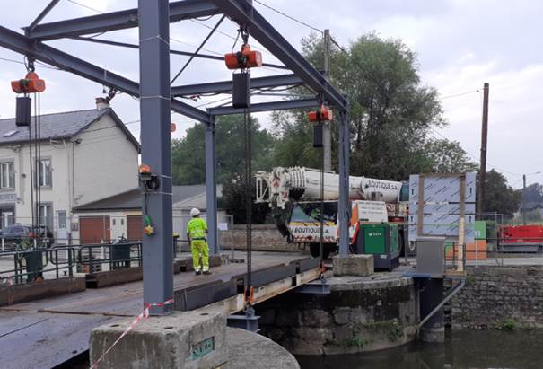 Solre-sur-Sambre : une nouvelle passerelle sur la Sambre