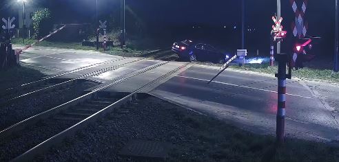 Une catastrophe a été évitée de justesse sur un passage à niveau à Fleurus !