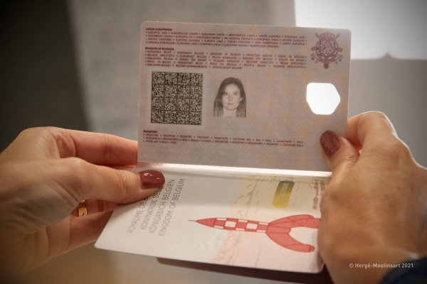 Un nouveau visuel et plus de sécurité pour le passeport belge dès ce lundi !