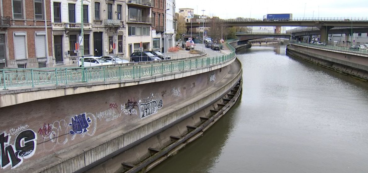 Fermeture d'un tronçon RaVel sur le quai de Charleroi