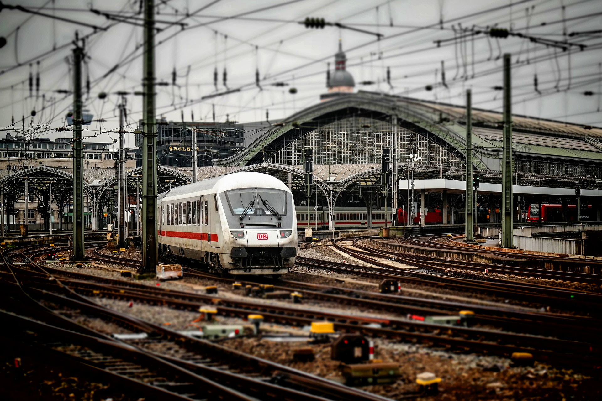 Coronavirus : Les règles pour les voyages en train et en bus renforcés