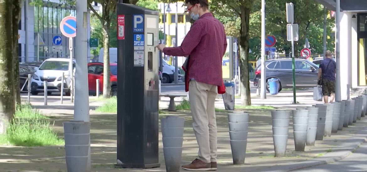 Charleroi : Stationnement à durée limitée dans les rues près de BSCA 