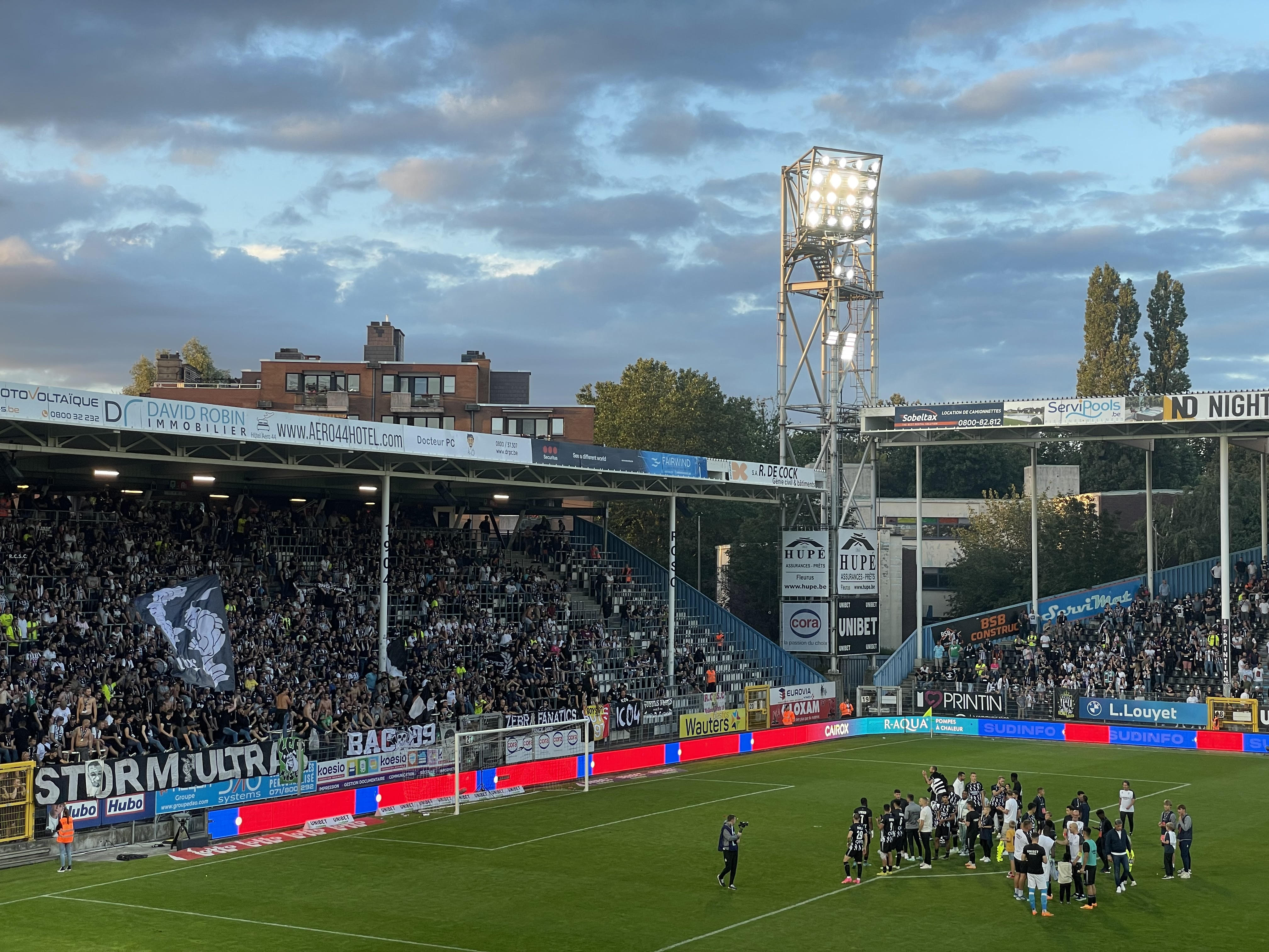 Pas de vainqueur dans le choc wallon Charleroi-Standard (1-1)