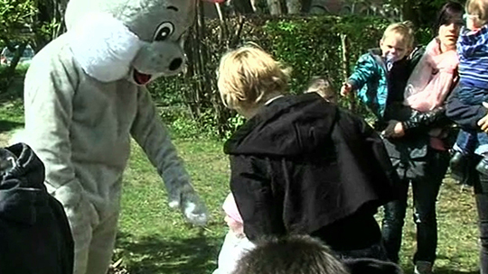 0 18/04/14 : Chasse aux oeufs à Courcelles
