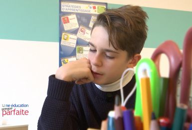 Une Education Presque Parfaite : Le centre de l'Attention