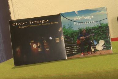 Open Bar : Olivier Terwagne présente son intégrale en coffret et son nouvel album dédié à Brassens