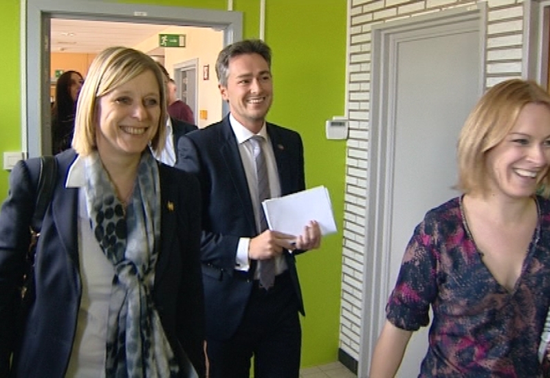 La Ministre Tillieux a visité le Pôle Emploi de Farciennes