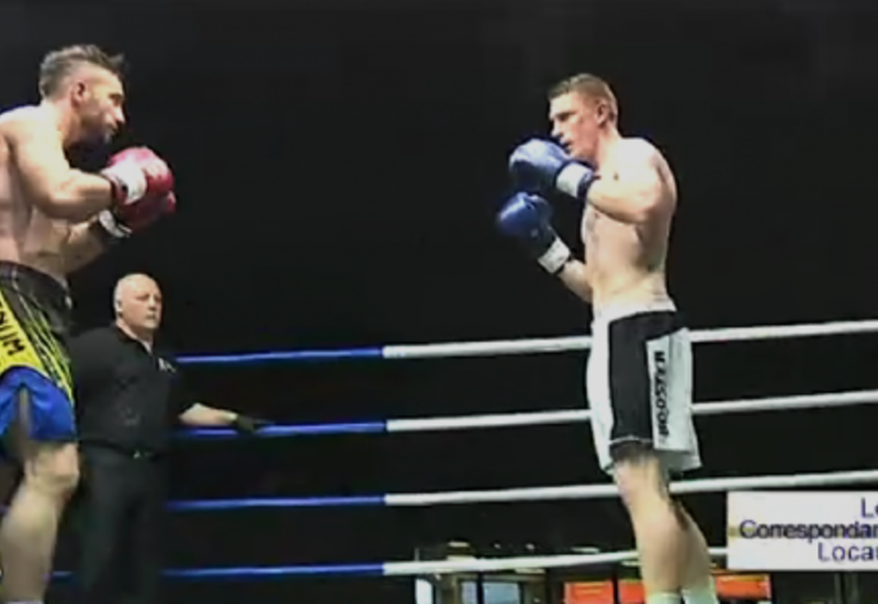 Kick boxing au hall des sports de Trazegnies