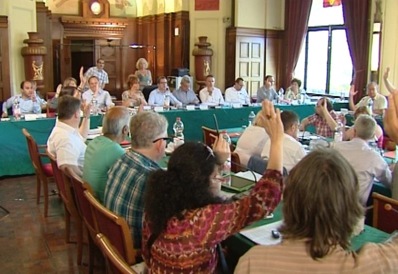 Charleroi : les travailleurs de Cediwal se sont invités au conseil communal