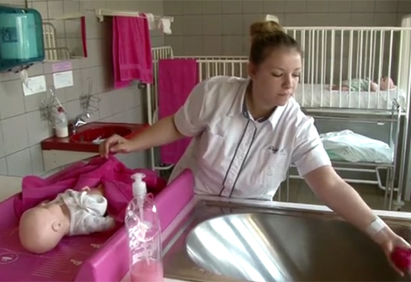 Dialogue Hainaut : A la crèche ou à l'école, elles sont up-to-date !