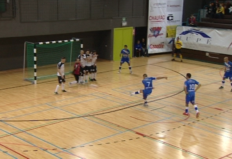 Premier derby entre le Futsal Team Charleroi et Morlanwelz